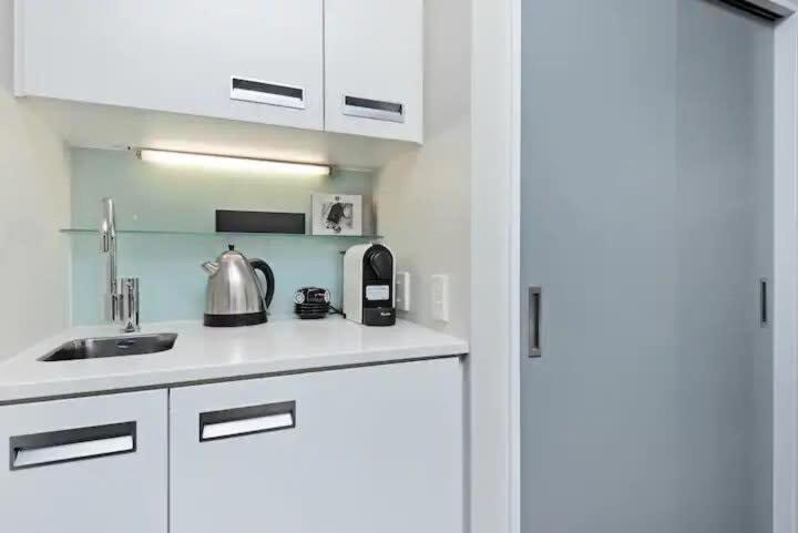 Stunning 1 Bedroom Studio Apartment كوينستاون المظهر الخارجي الصورة